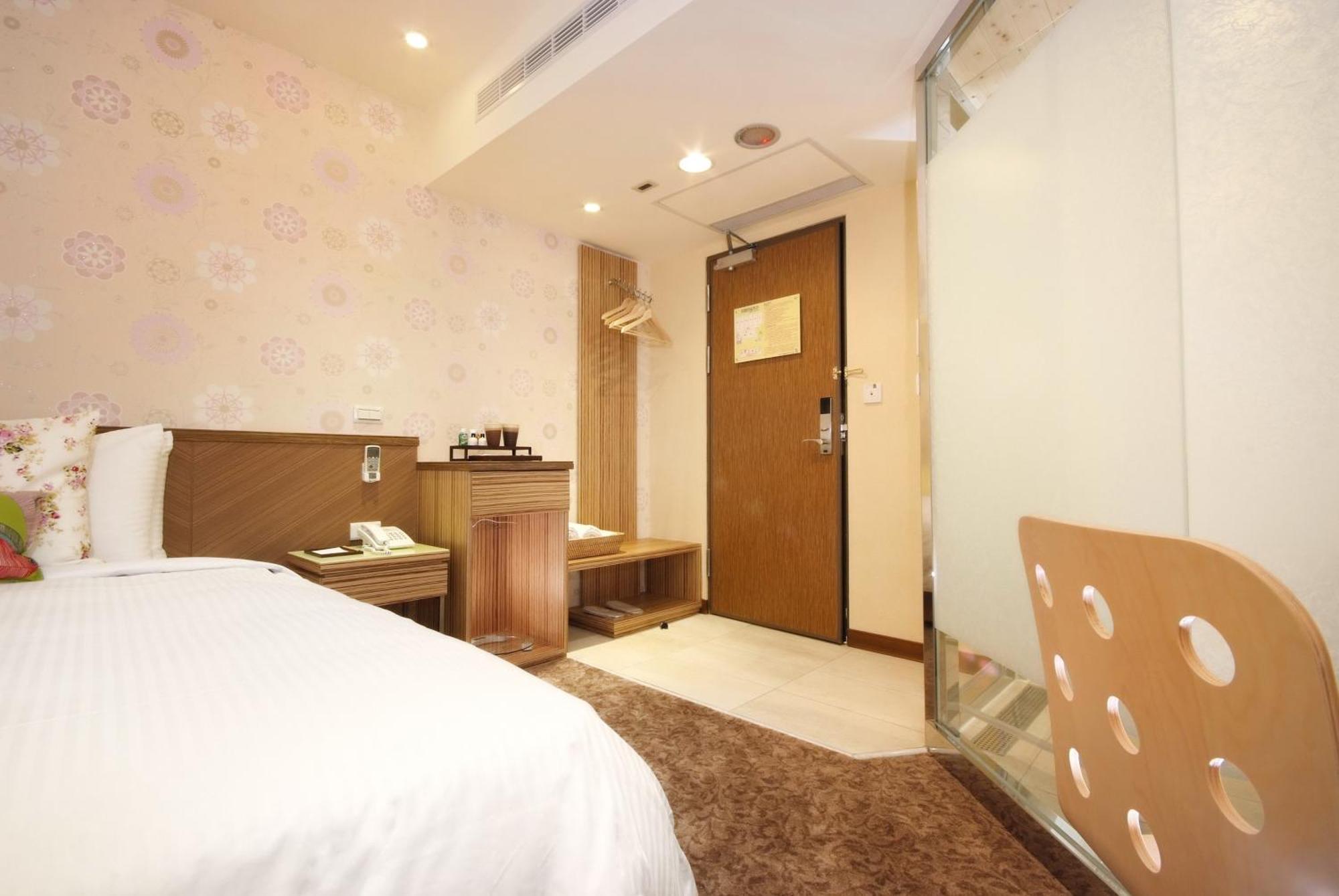 Nagahiro Hotel Taipé Quarto foto